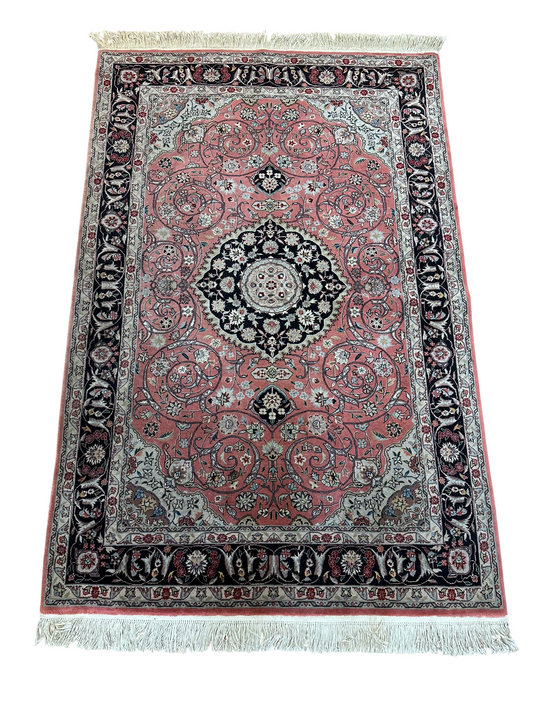 Orientteppich handgeknüpft Täbriz 50 Raj mit Seide 190x125 cm