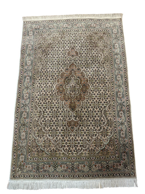 Orientteppich handgeknüpft Täbriz mit Seide 120x83 cm