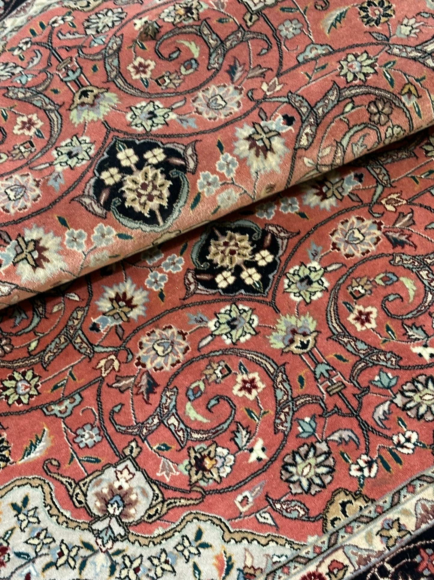 Orientteppich handgeknüpft Täbriz 50 Raj mit Seide 190x125 cm