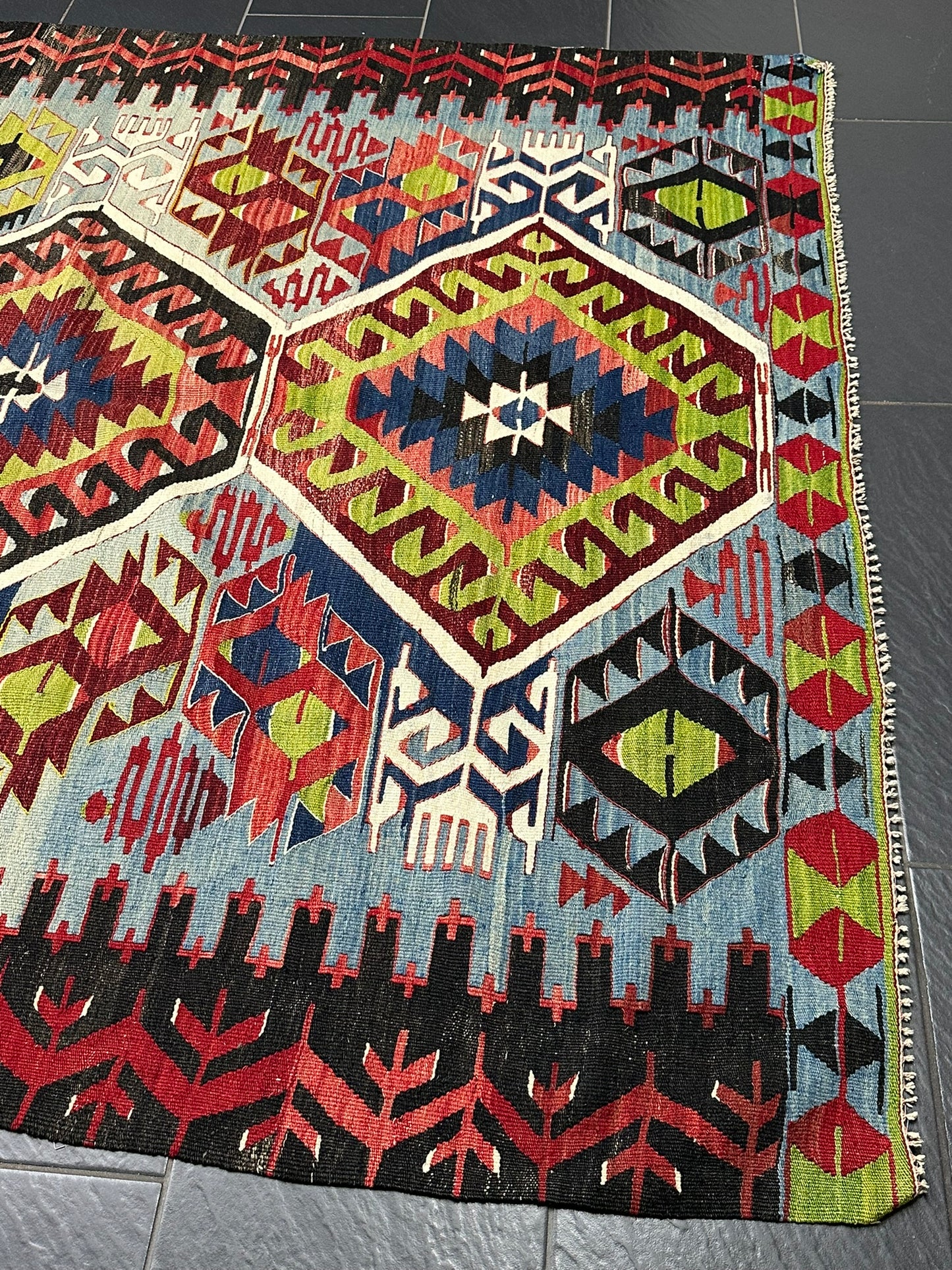Orientteppich handgeknüpft Antik Kelim Art Deco 334x173