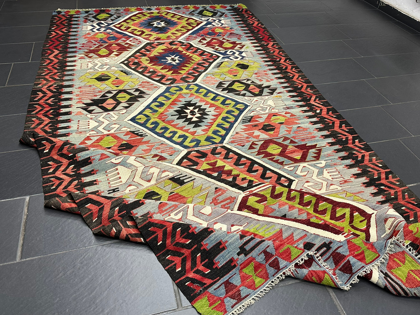 Orientteppich handgeknüpft Antik Kelim Art Deco 334x173