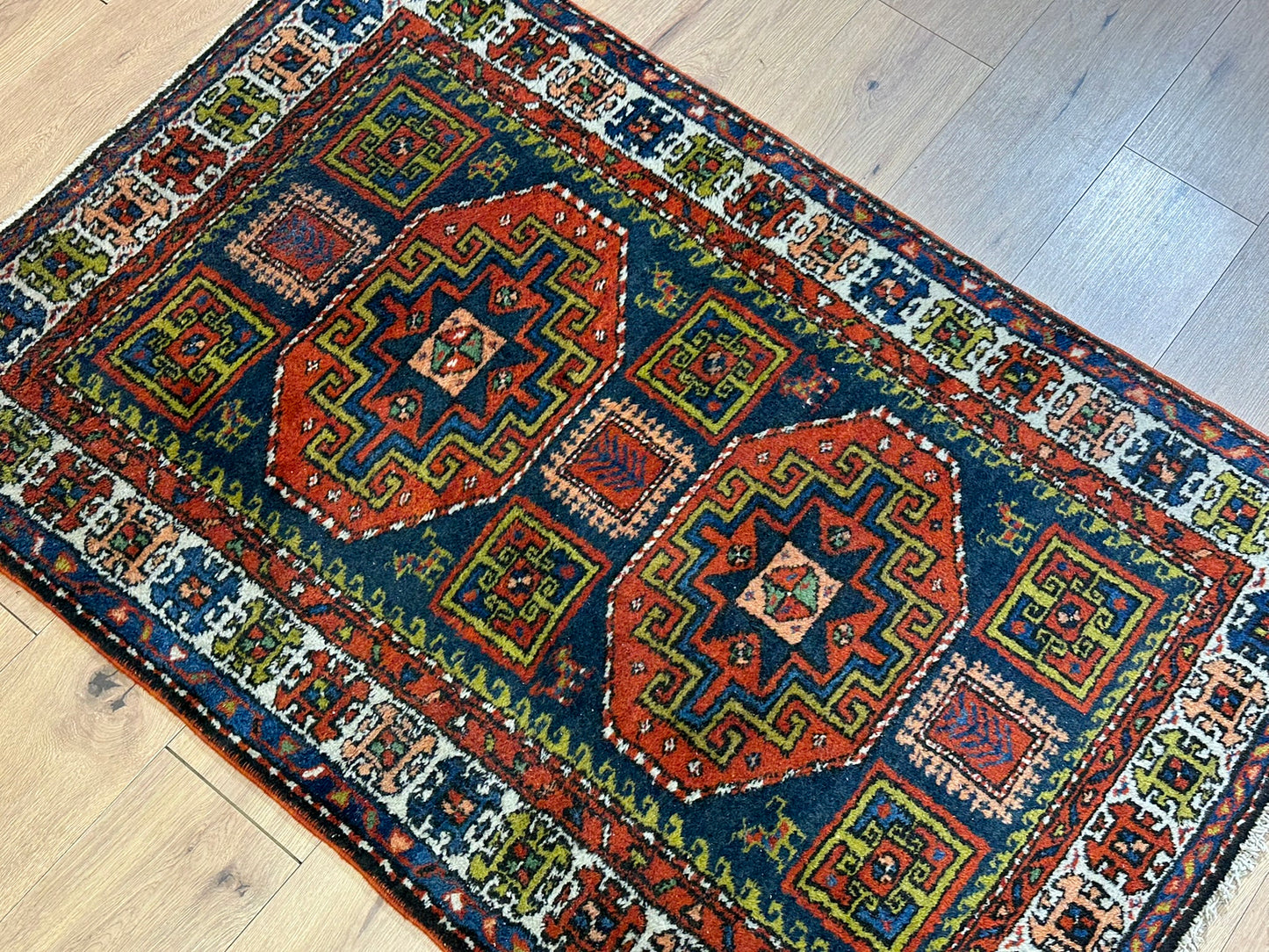 Antik Orientteppich handgeknüpft Kasak Naturfarben 156x100 cm