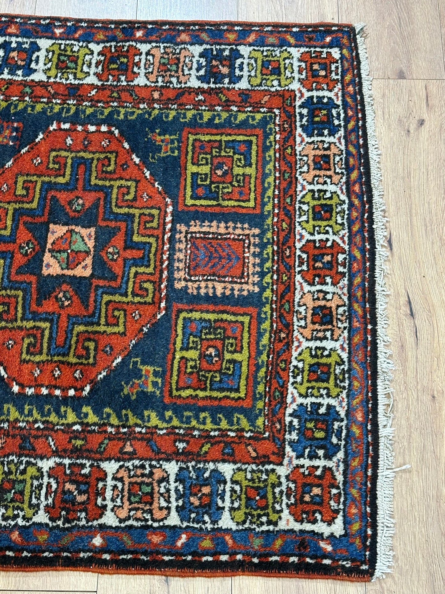 Antik Orientteppich handgeknüpft Kasak Naturfarben 156x100 cm