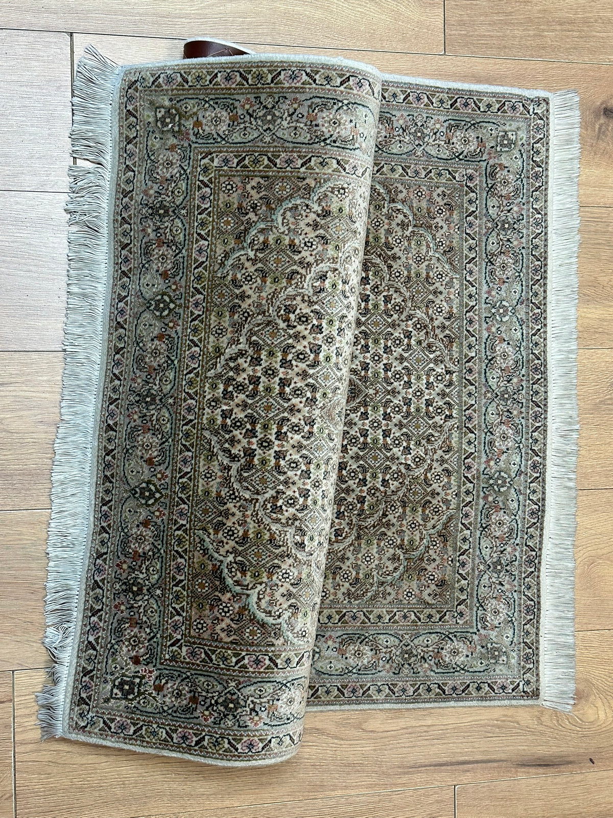 Orientteppich handgeknüpft Täbriz mit Seide 120x83 cm