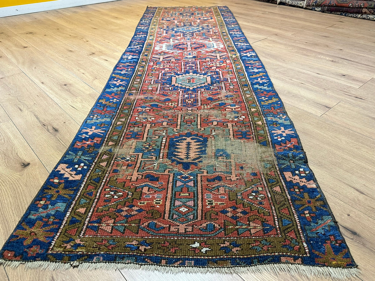 Antiker Orientteppich handgeknüpft Heriz Naturfarben 295x84 cm