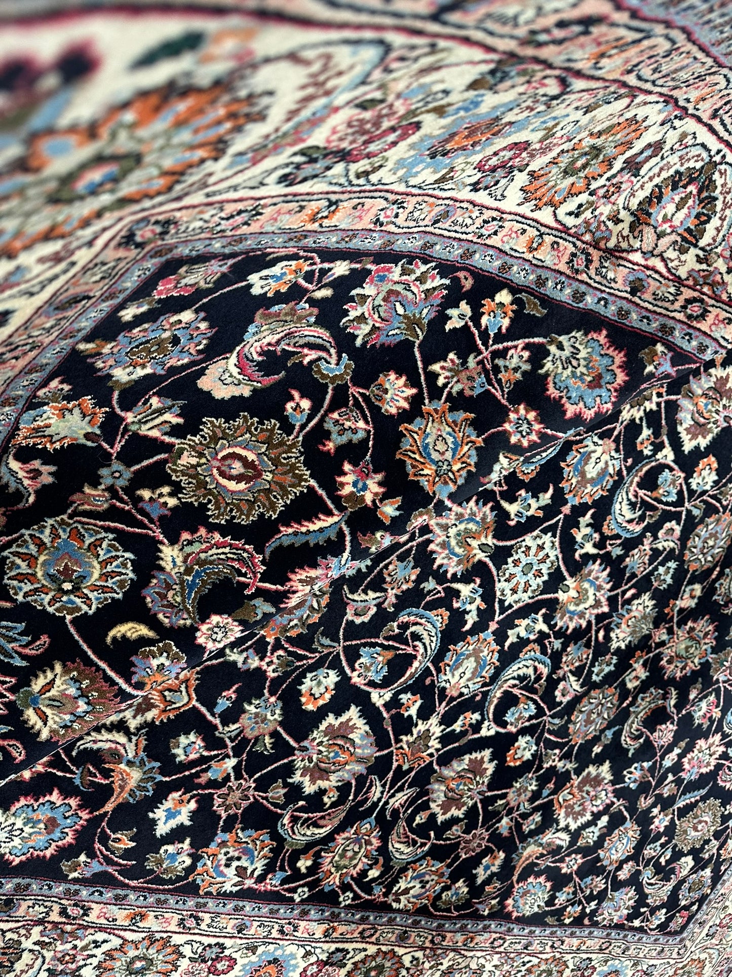 Orientteppich handgeknüpft Mesched Korkwolle 300x192 cm