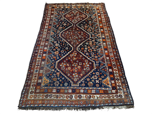 Antiker Orientteppich handgeknüpft  Gaschgai naturfarben 256x160 cm