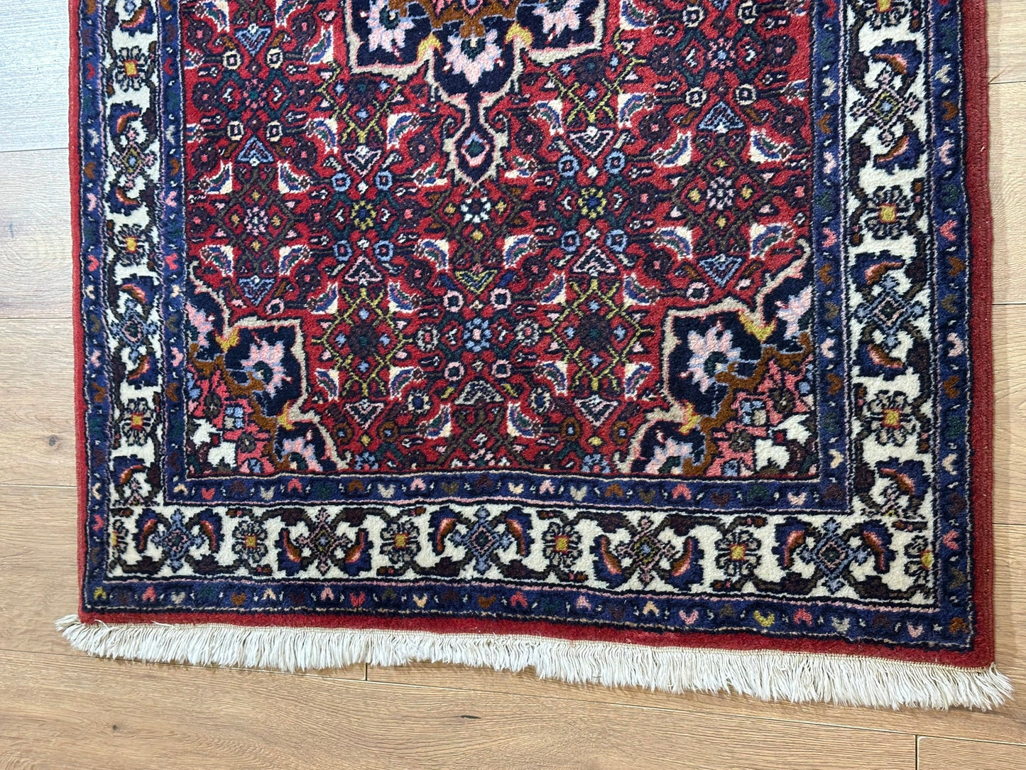 Orientteppich handgeknüpft Bidjar 150x85 cm