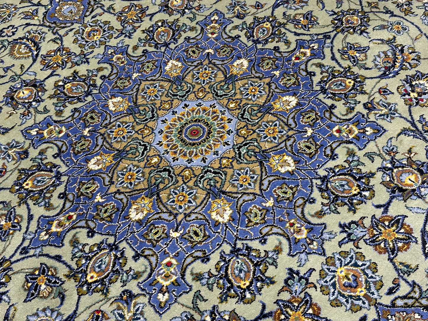 Orientteppich handgeknüpft Keshan Korkwolle signiert 430x313 cm