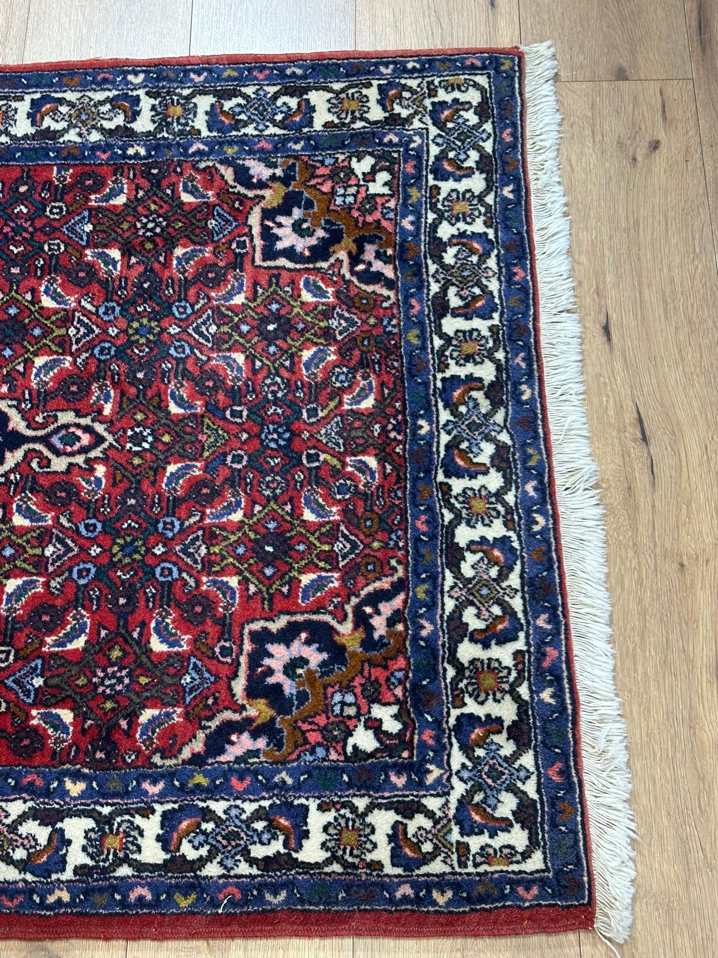 Orientteppich handgeknüpft Bidjar 150x85 cm