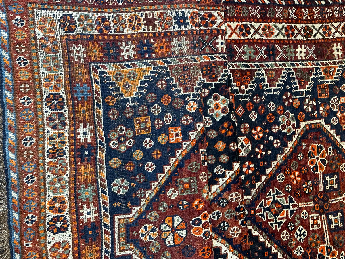 Antiker Orientteppich handgeknüpft  Gaschgai naturfarben 256x160 cm
