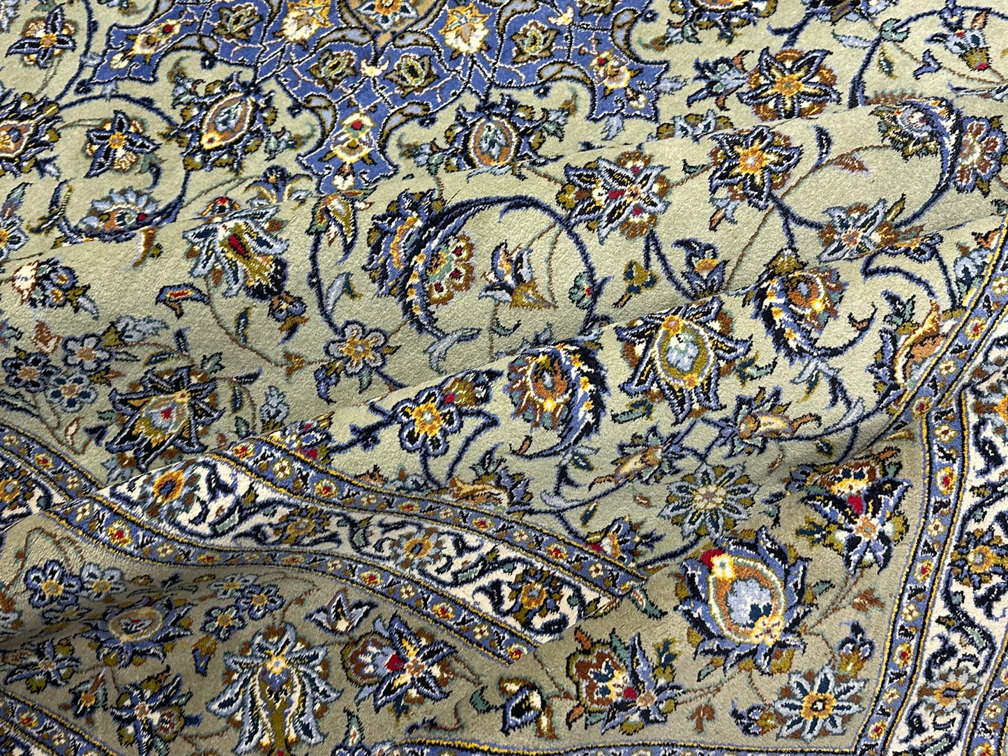 Orientteppich handgeknüpft Keshan Korkwolle signiert 430x313 cm