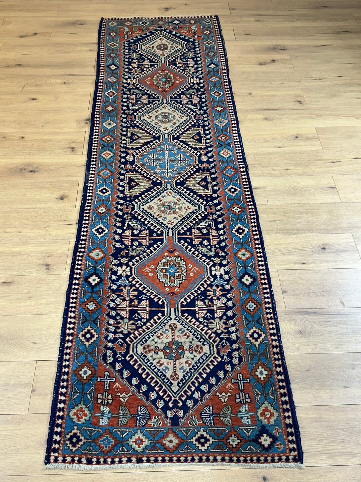 Orientteppich handgeknüpft Ghaschghai Läufer 303x85 cm