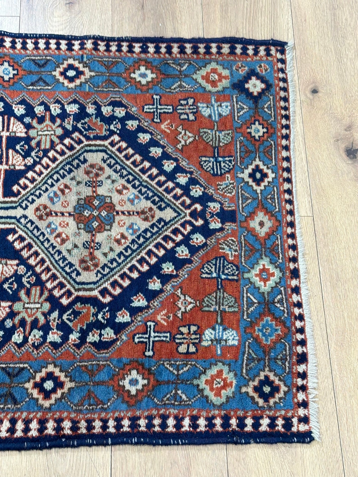 Orientteppich handgeknüpft Ghaschghai Läufer 303x85 cm