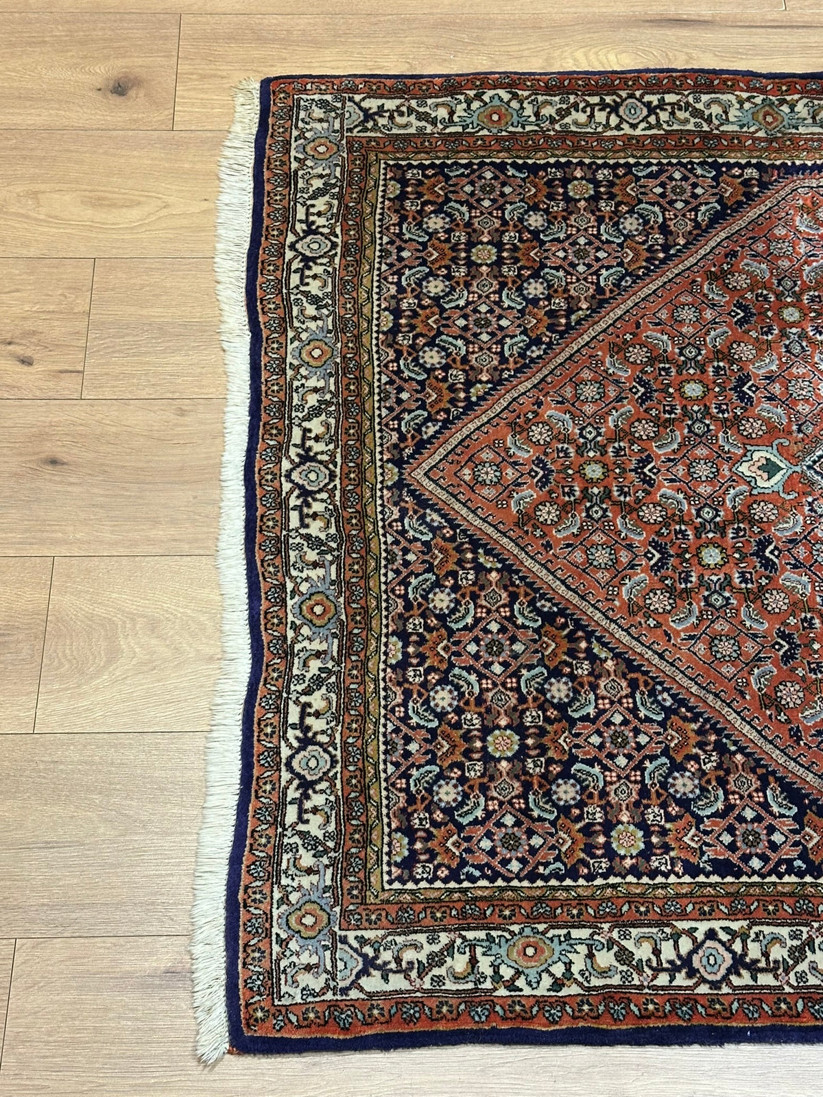 Orientteppich handgeknüpft Bidjar Korkwolle 160x113 cm