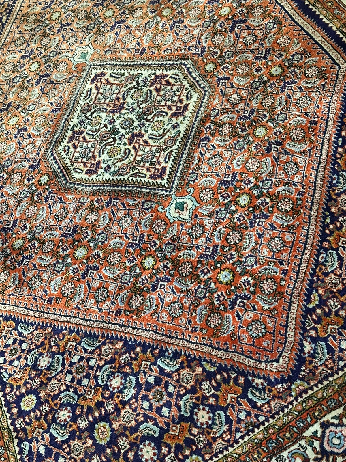 Orientteppich handgeknüpft Bidjar Korkwolle 160x113 cm