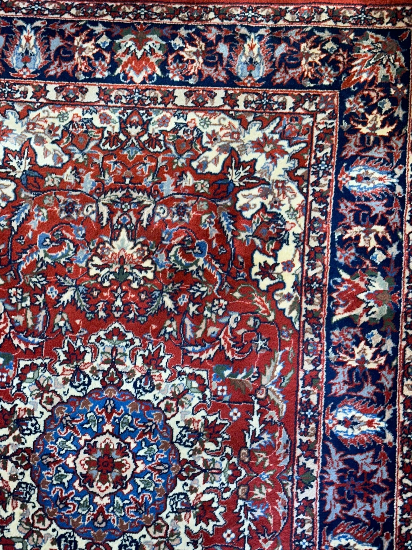 Orientteppich handgeknüpft China Isfahan korkwolle Design 128x80 cm