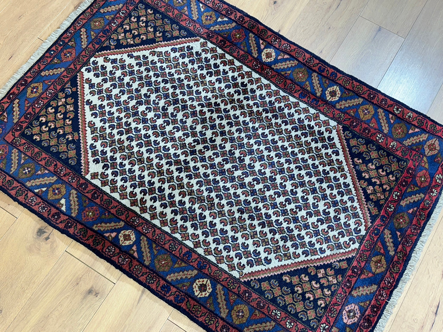 Orientteppich handgeknüpft Hamadan 145x100 cm