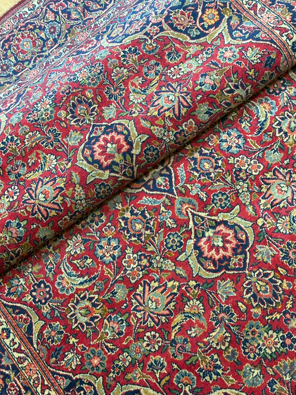 Antiker Orientteppich handgeknüpft  Keschan Korkwolle 220x130 cm