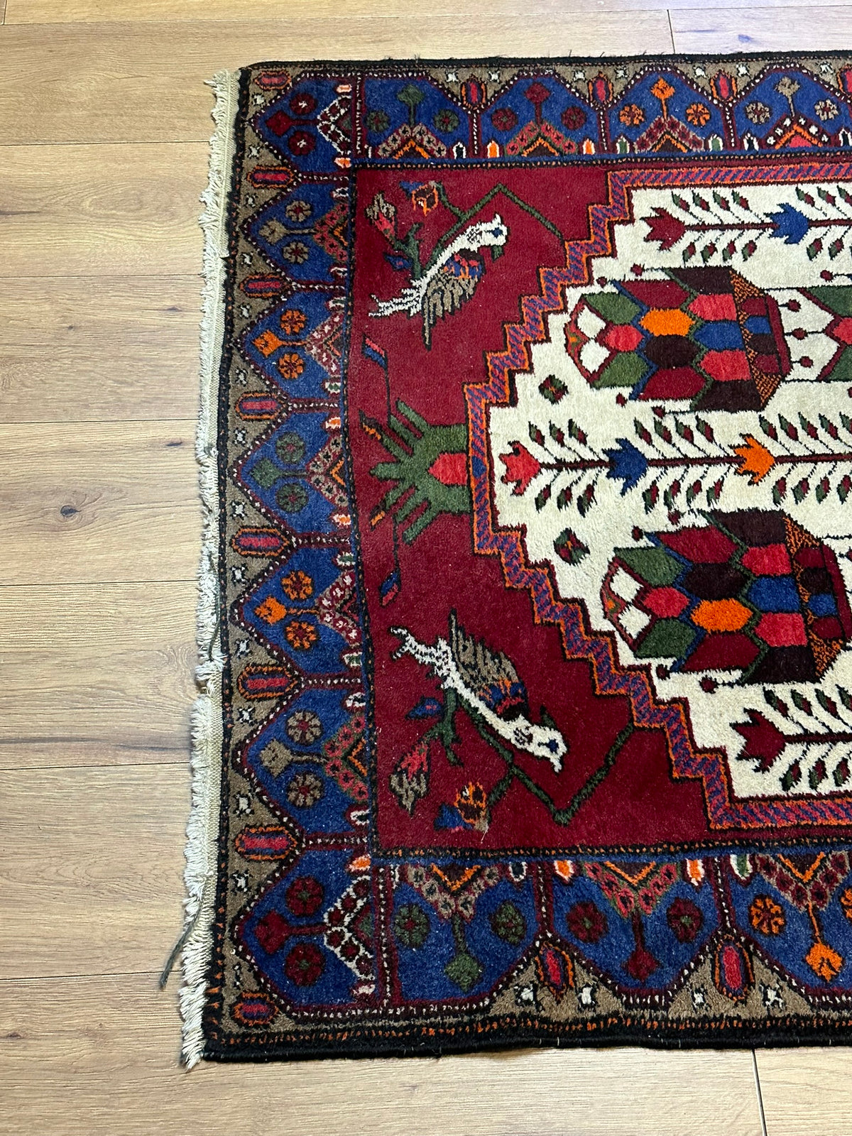 Orientteppich handgeknüpft antiker Bachtiar Korkwolle 180x120 cm