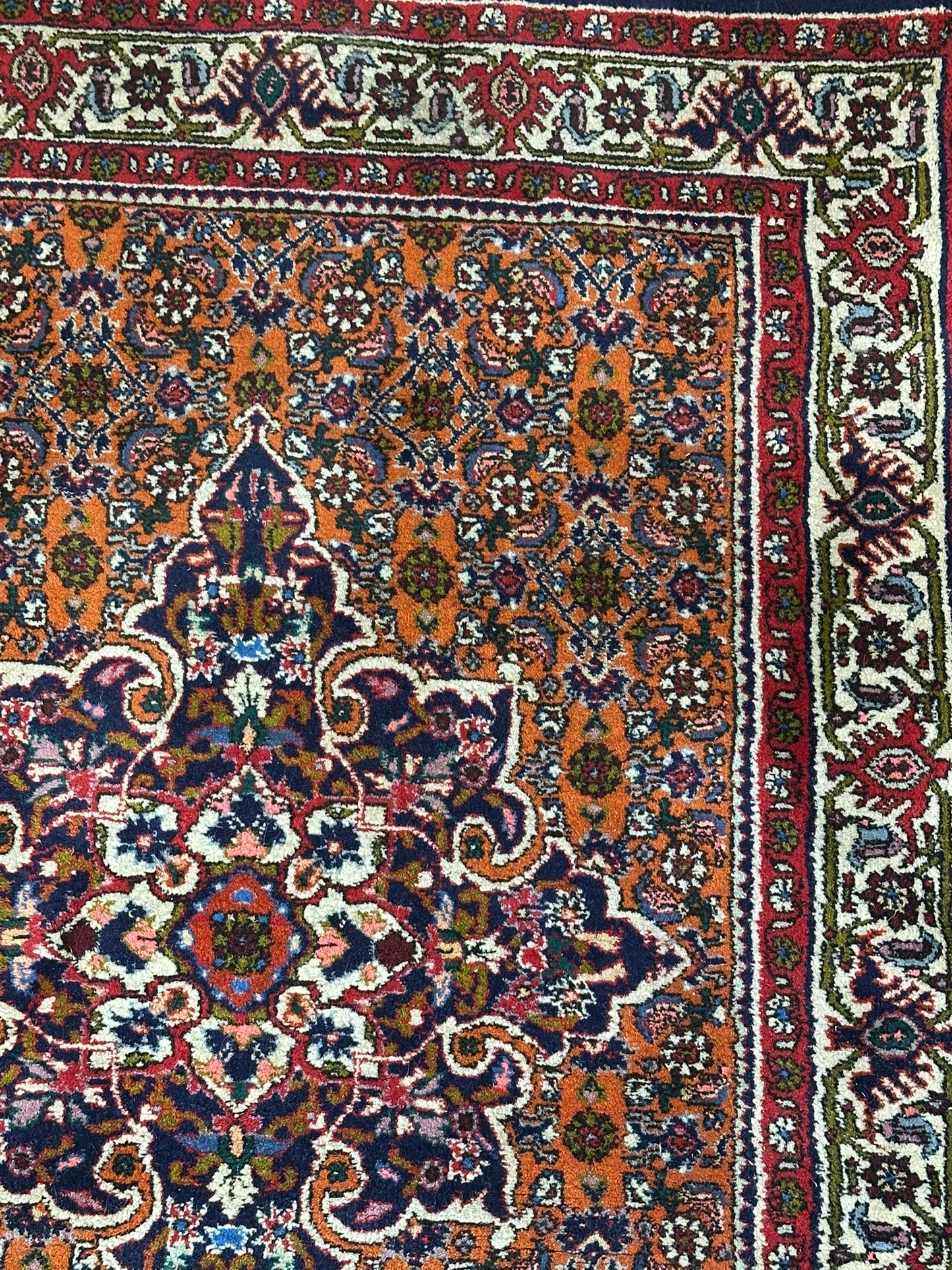 Orientteppich handgeknüpft Bidjar Läufer 383x94 cm