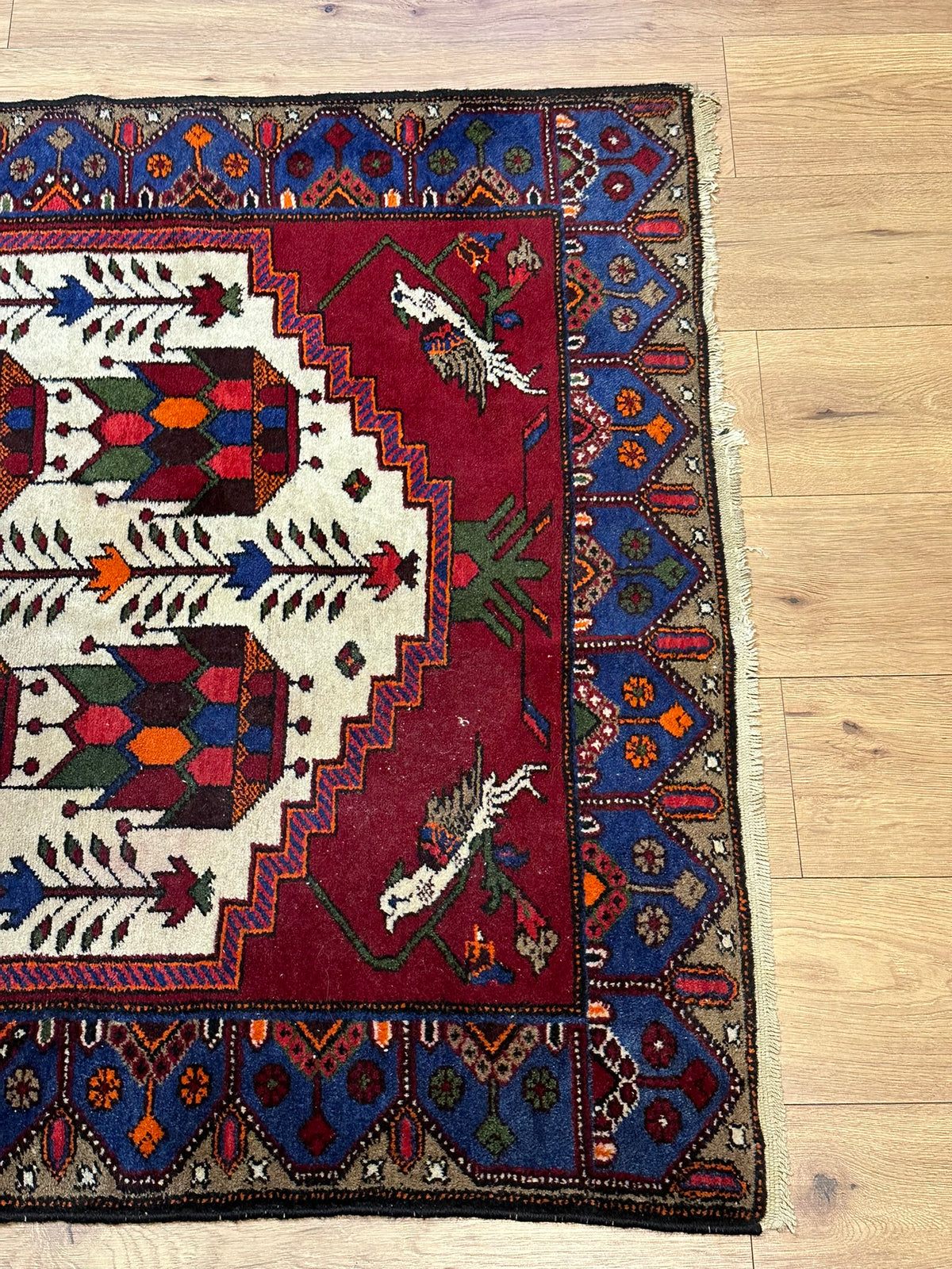 Orientteppich handgeknüpft antiker Bachtiar Korkwolle 180x120 cm