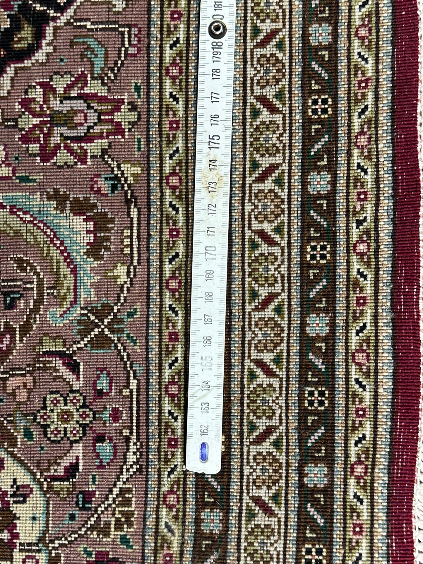 Handgeknüpfter Täbriz Teppich 350x250 cm – Mahi Muster mit Seide