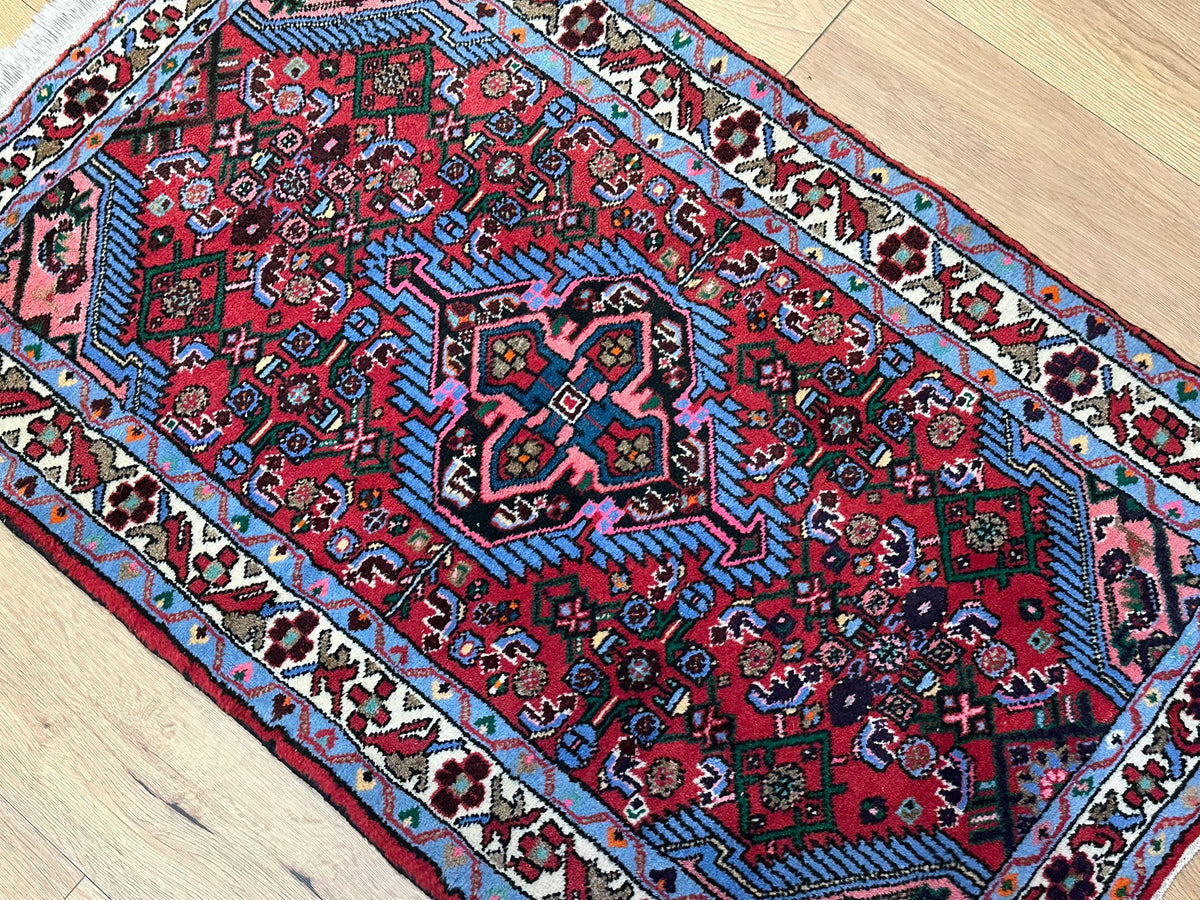Orientteppich handgeknüpft Hamadan Top 134x82 cm