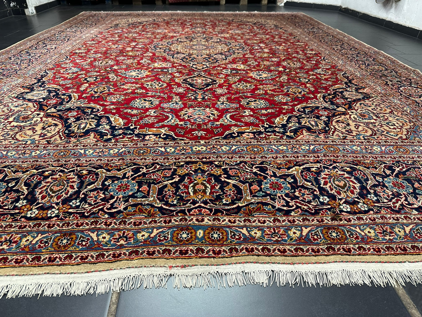 orientteppich handgeknüpft Keschan Korkwolle semi antik 420x305 cm