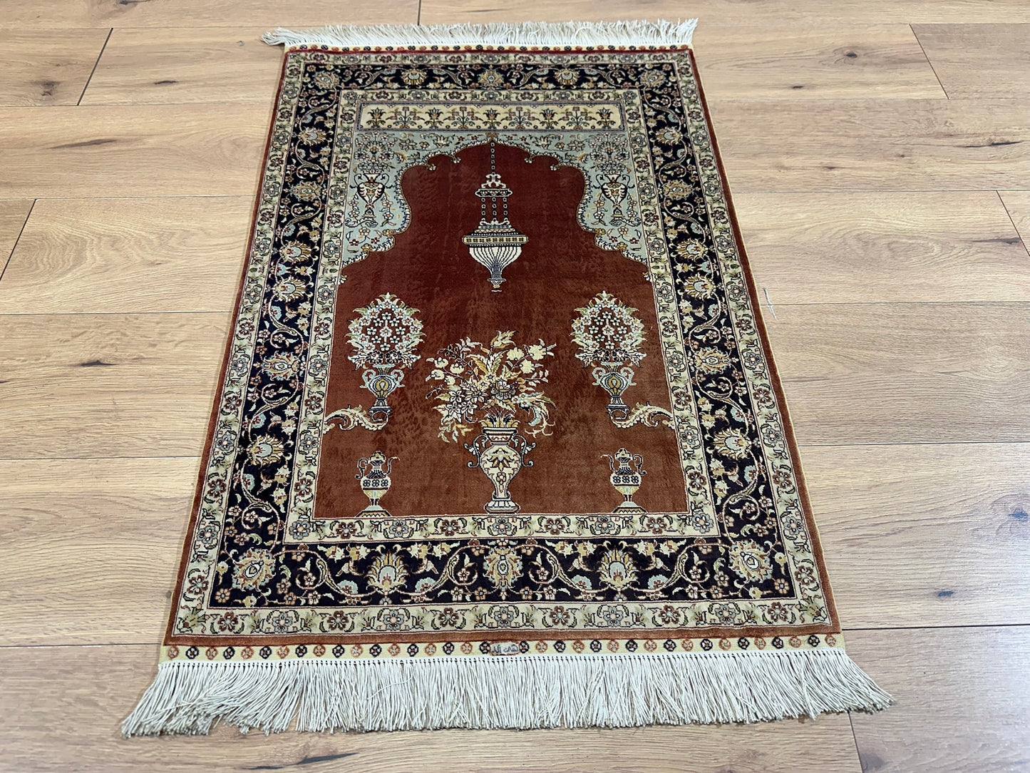 Orientteppich handgeknüpft China Hereke Seide auf Seide 95x65 cm