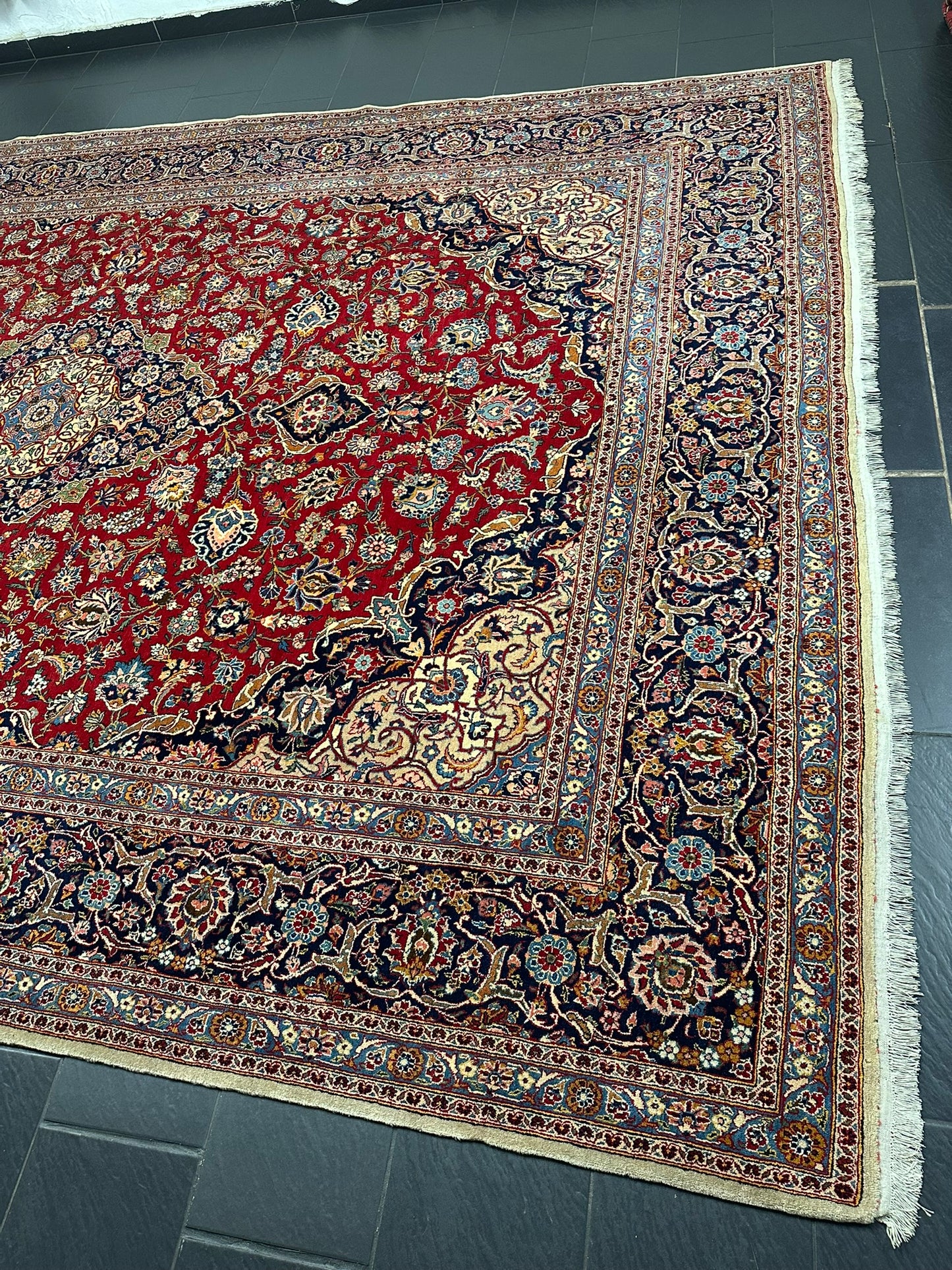 orientteppich handgeknüpft Keschan Korkwolle semi antik 420x305 cm
