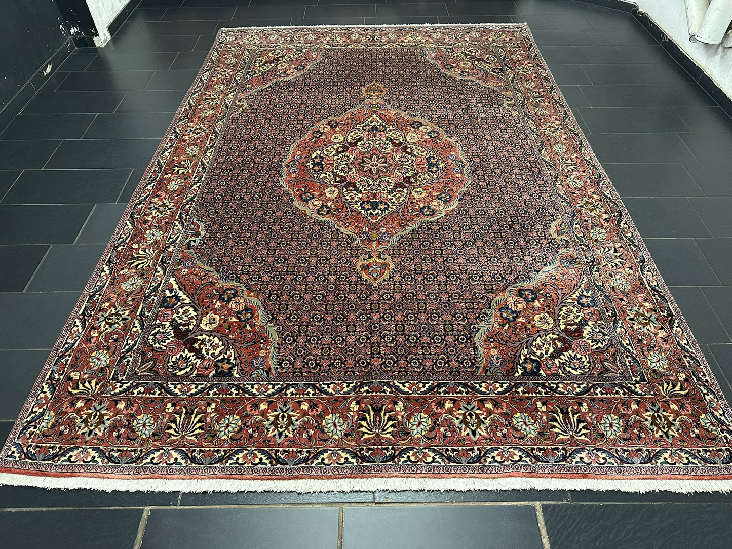 orientteppich handgeknüpft Bidjar Korkwolle medallion 370x258 cm