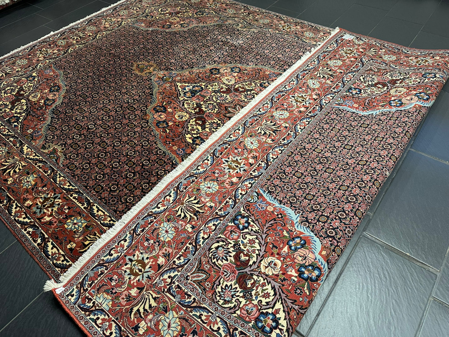 orientteppich handgeknüpft Bidjar Korkwolle medallion 370x258 cm