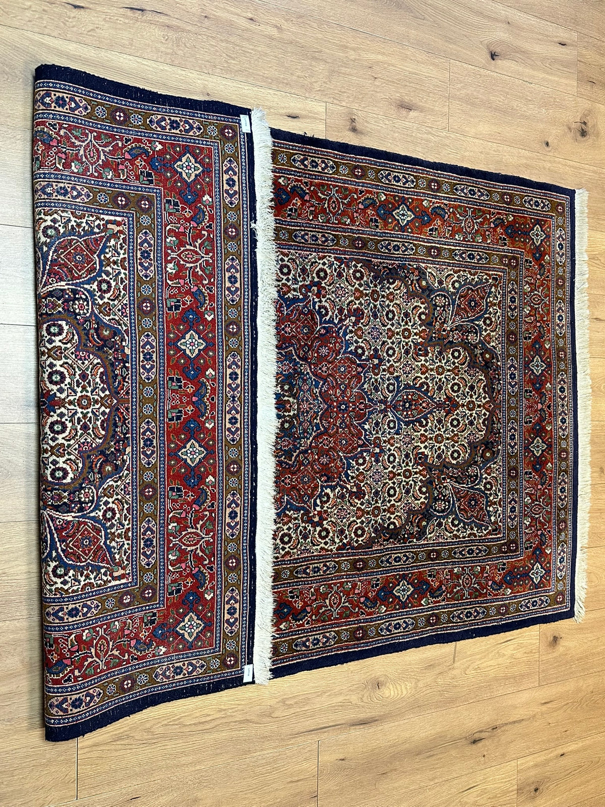 Orientteppich handgeknüpft Moud Wolle mit Seide 200x130 cm