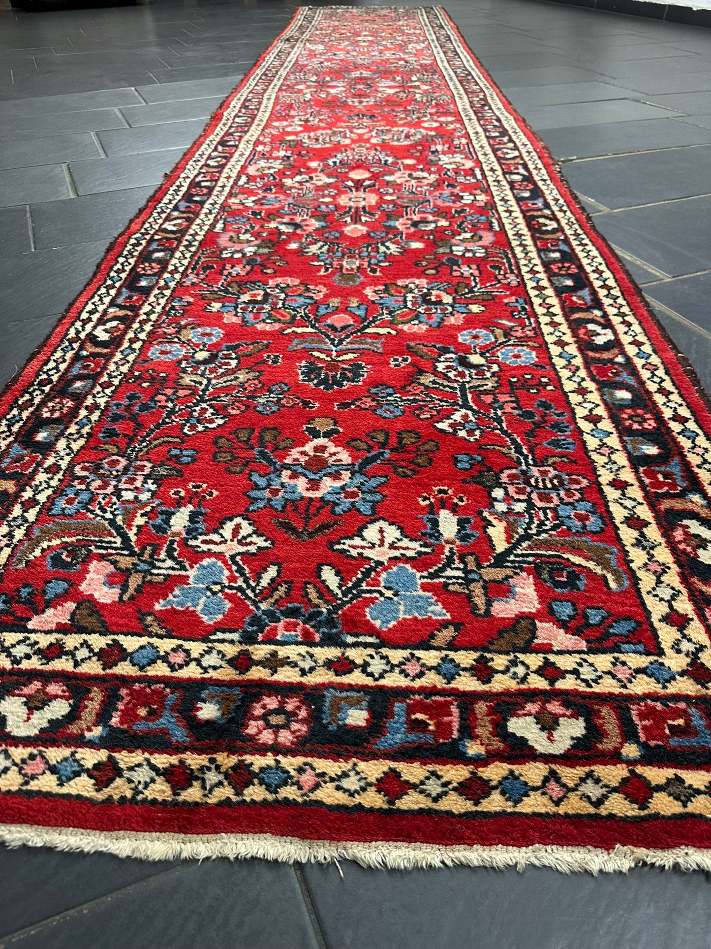 Orientteppich handgeknüpft Sarough Läufer Wolle 515x95 cm