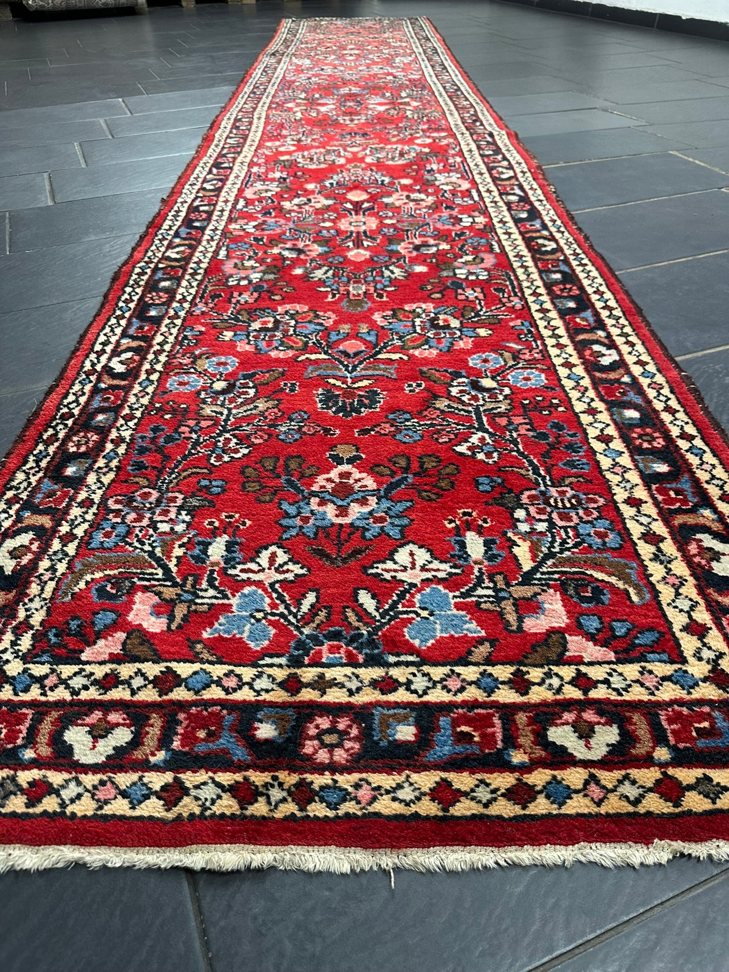 Orientteppich handgeknüpft Sarough Läufer Wolle 515x95 cm