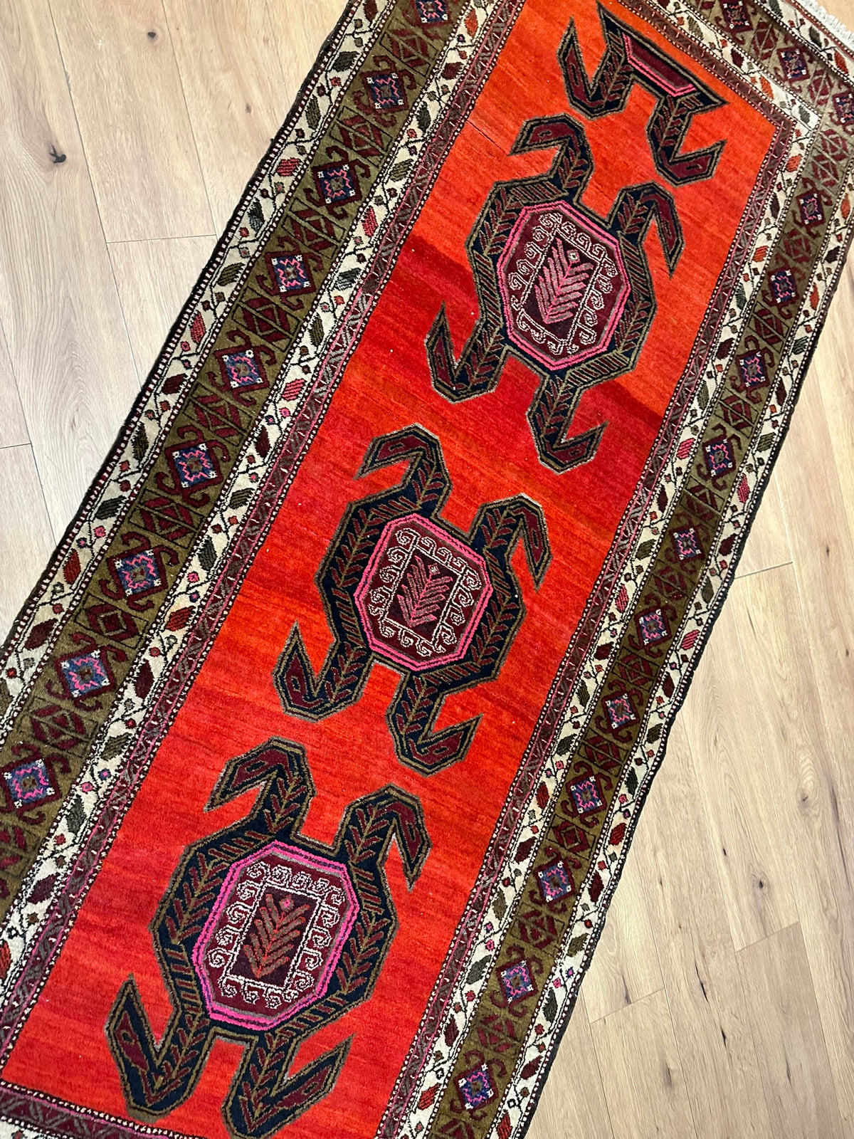 Orientteppich handgeknüpft  Kazak Naturfarben Top 310x130 cm