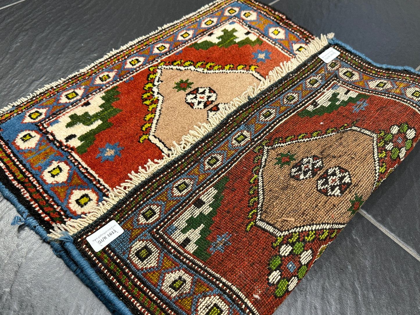 Handgeknüpfter Perser Orientteppich - Shiraz Bachtiar Kazak 70x55 cm