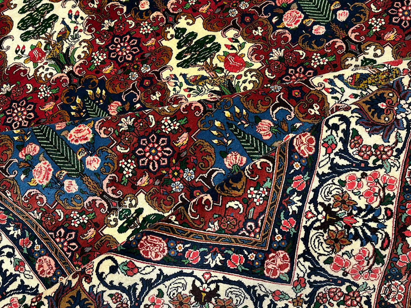 Handgeknüpfter Bachtiar felder  Garten Teppich 365x256 cm Neu