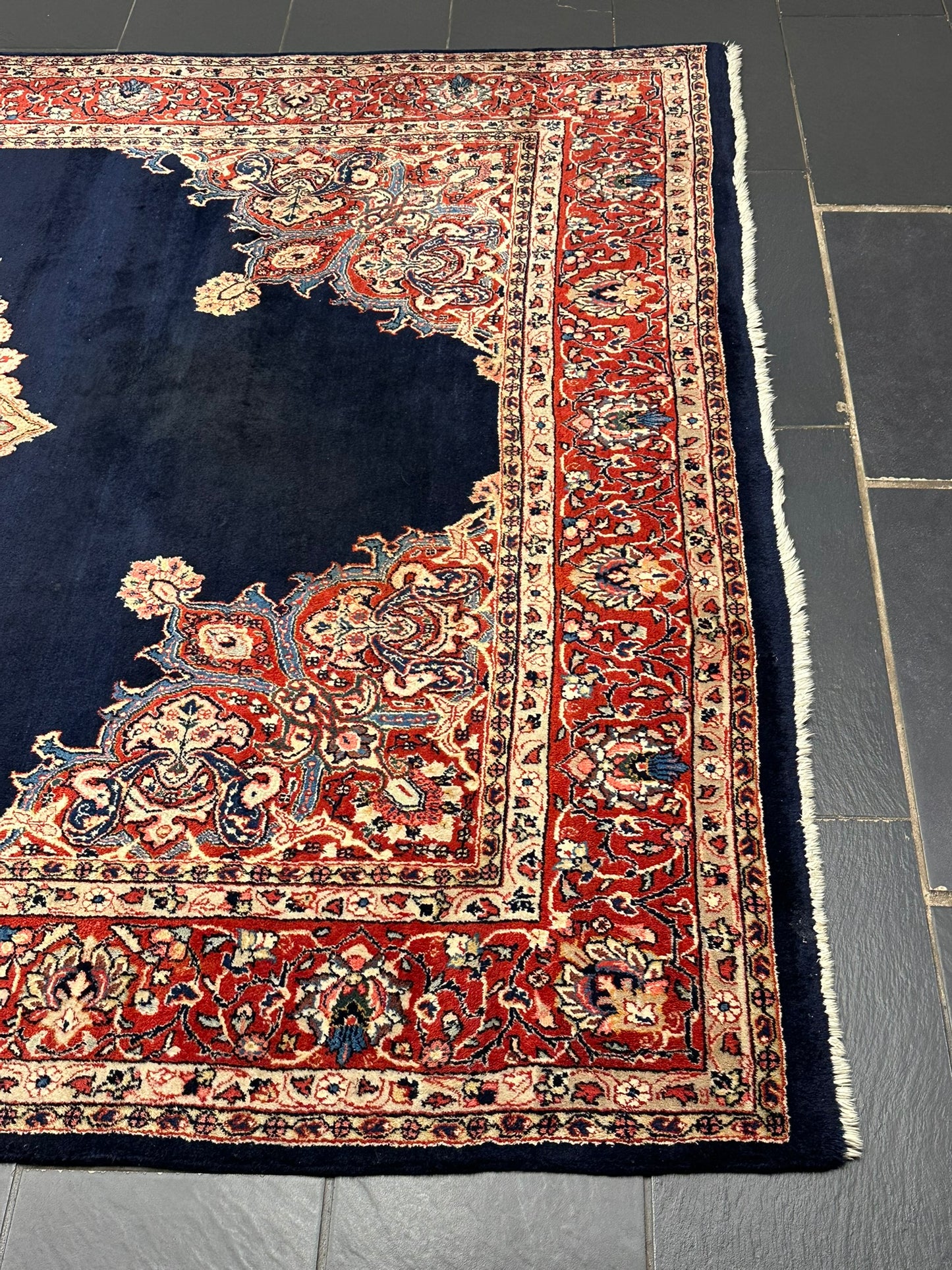 Orientteppich handgeknüpft Sarough Medaillon 320x205 cm