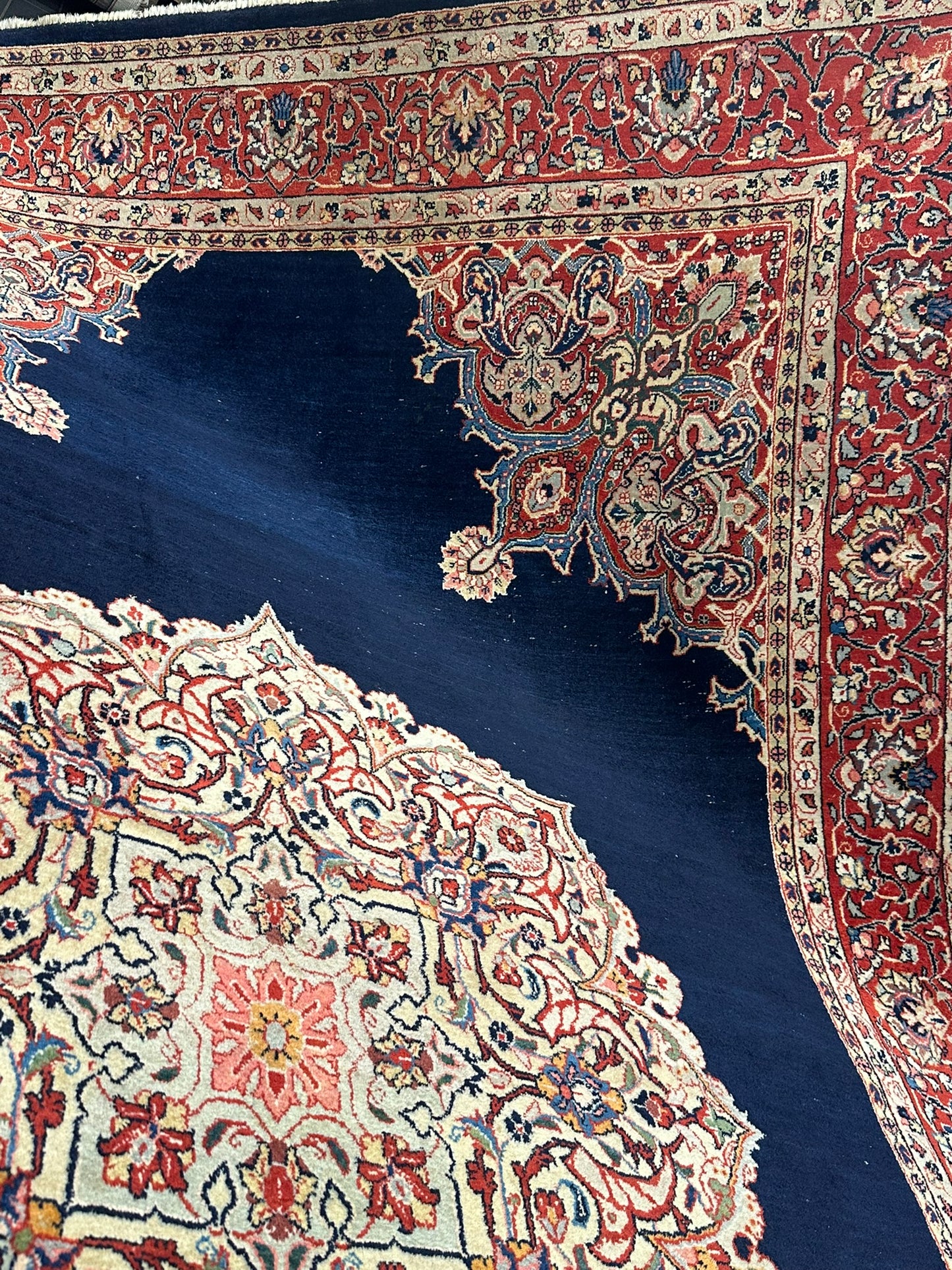 Orientteppich handgeknüpft Sarough Medaillon 320x205 cm