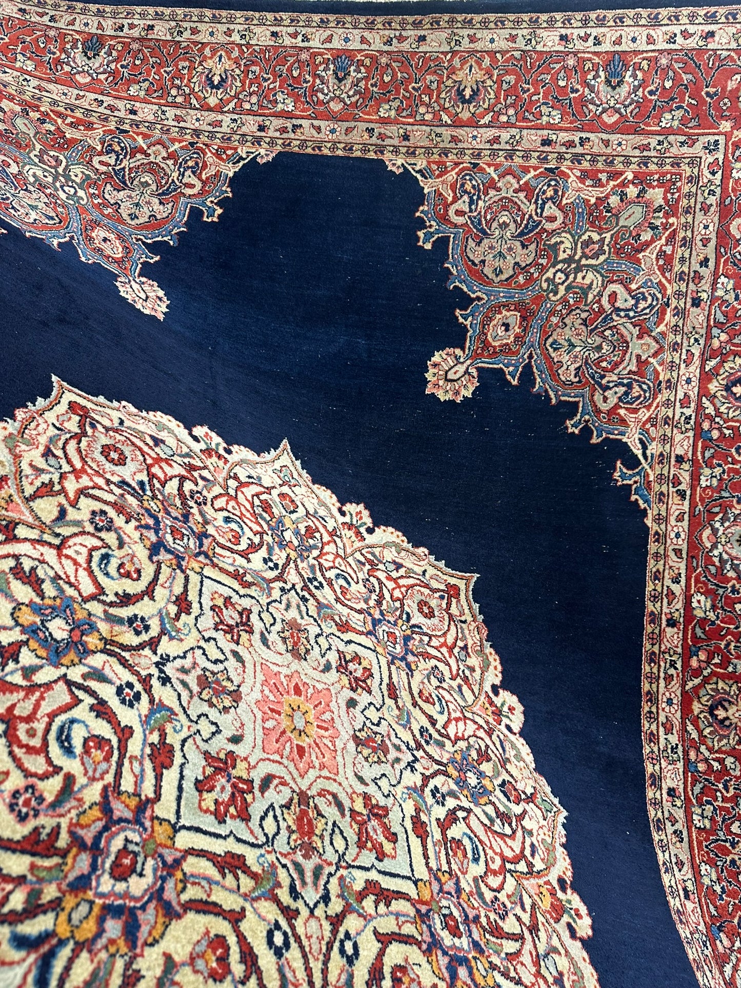 Orientteppich handgeknüpft Sarough Medaillon 320x205 cm