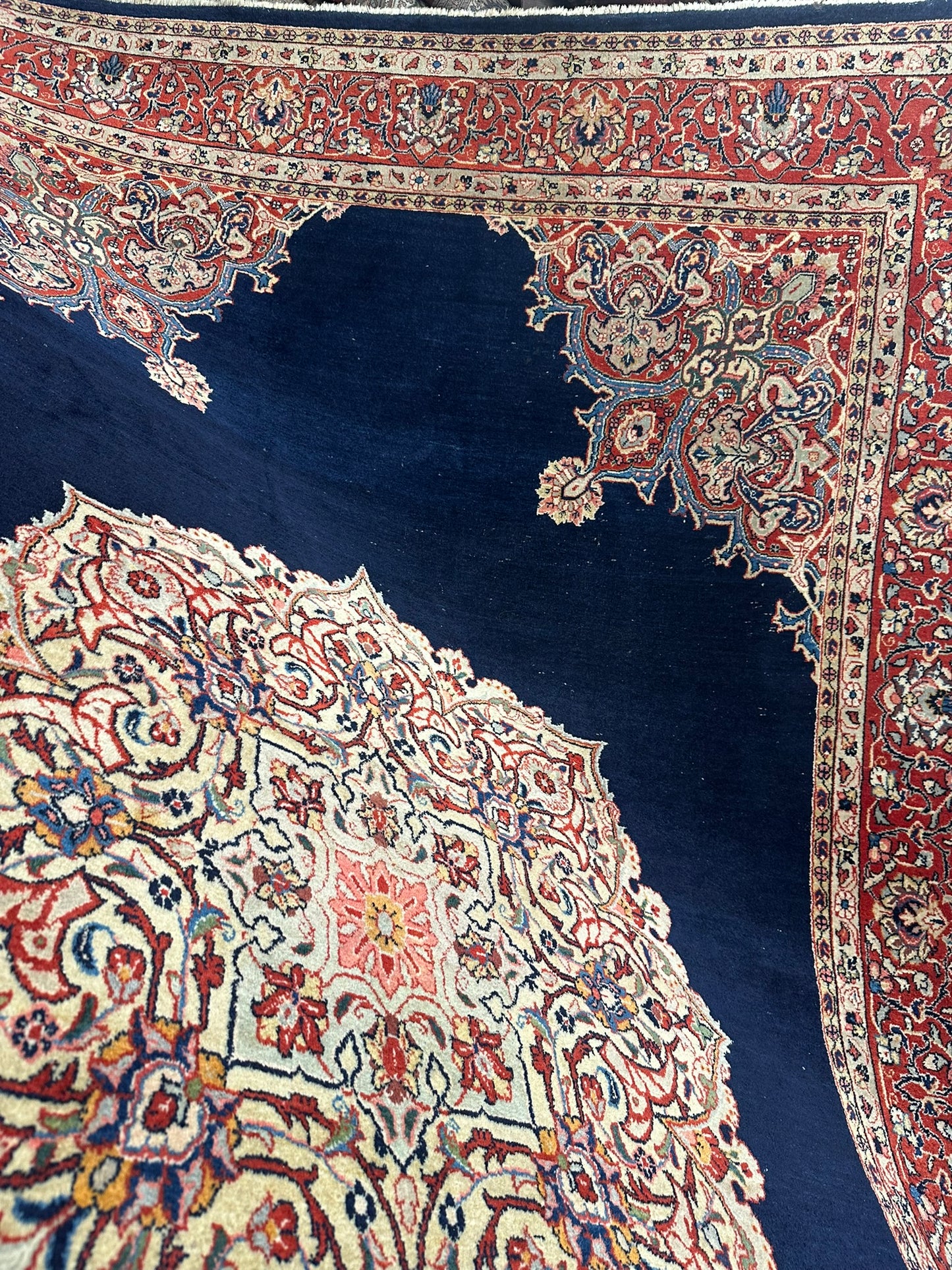 Orientteppich handgeknüpft Sarough Medaillon 320x205 cm