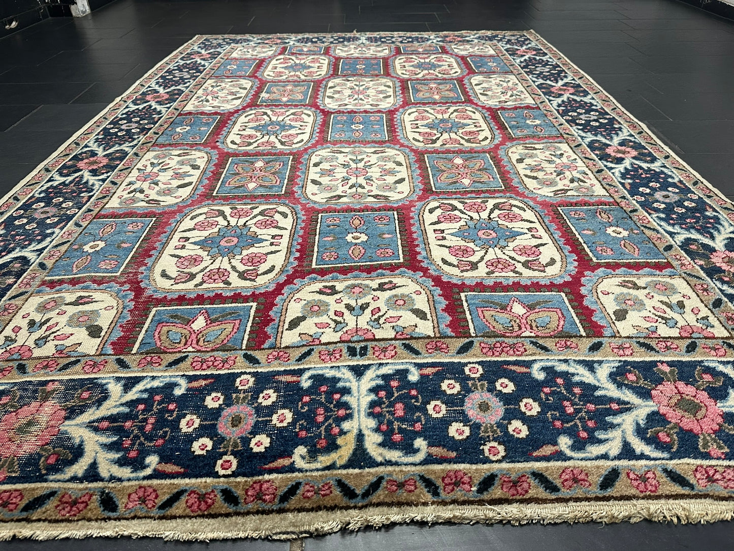 Orientteppich handgeknüpft Kirman Kheshti Felderdesign 295x195 cm