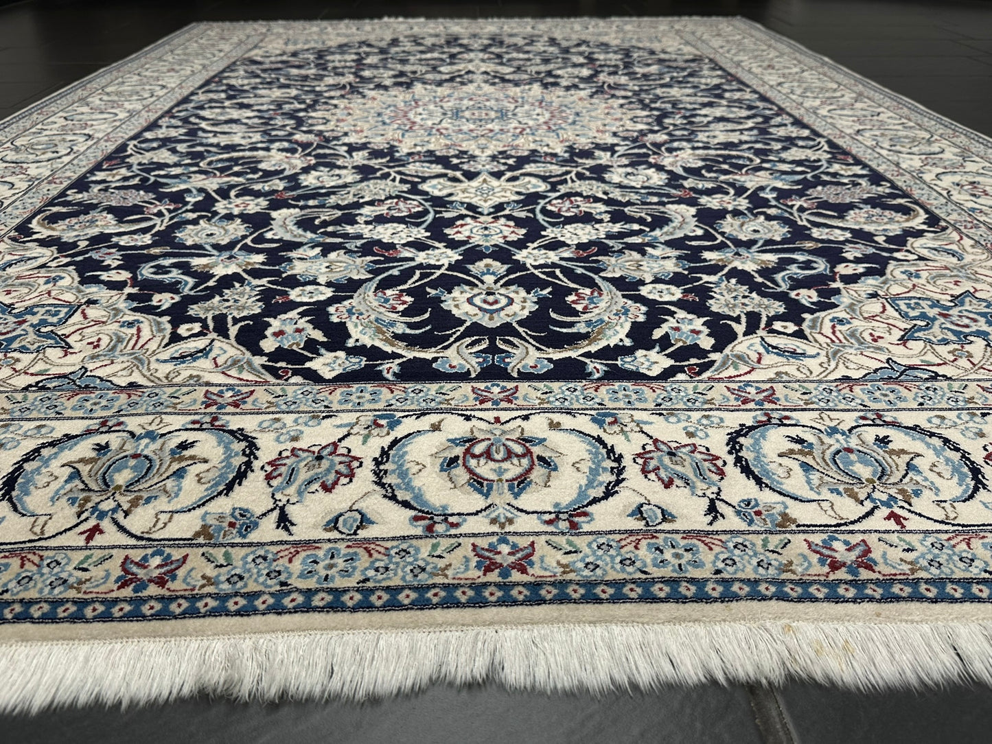 Handgeknüpfter Nain Korkwolle Seide Teppich 300x205 cm Neu