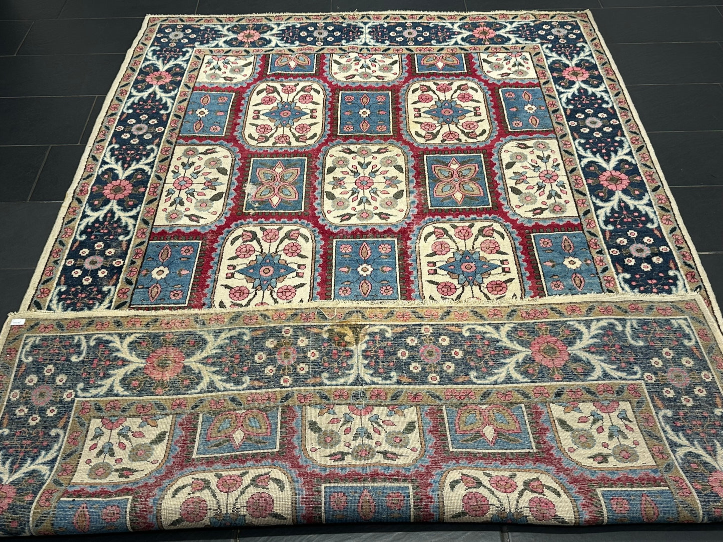 Orientteppich handgeknüpft Kirman Kheshti Felderdesign 295x195 cm
