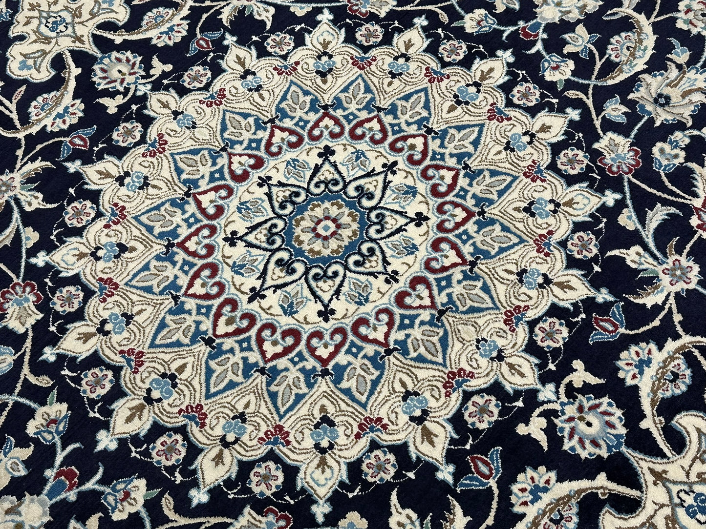 Handgeknüpfter Nain Korkwolle Seide Teppich 300x205 cm Neu