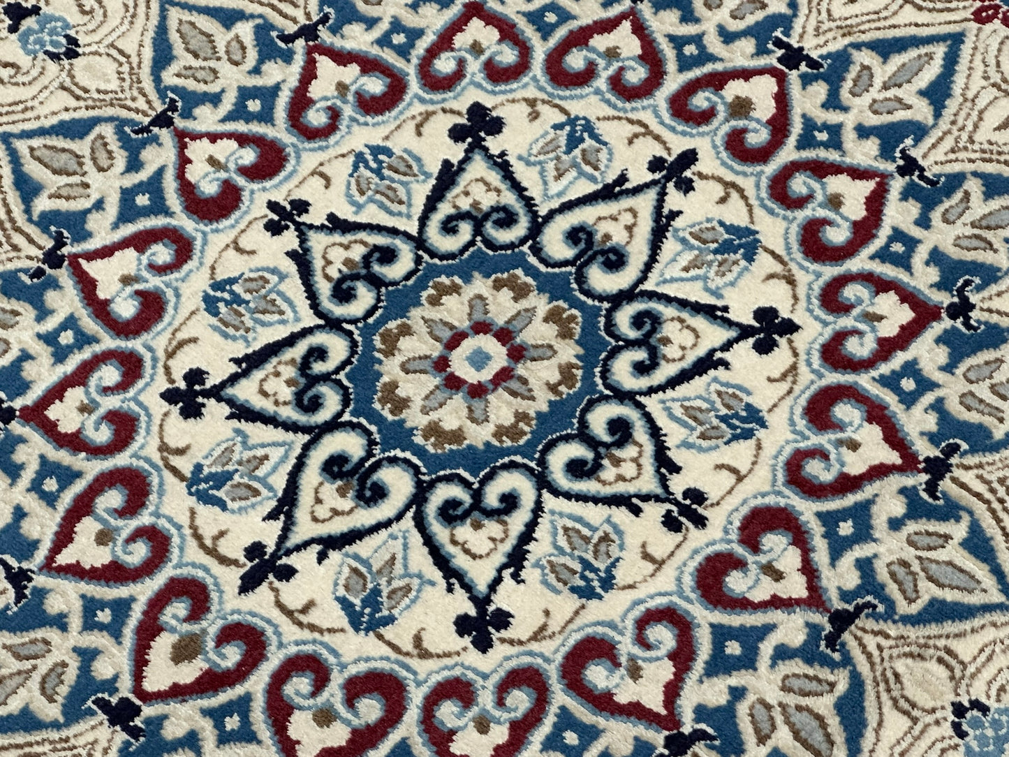 Handgeknüpfter Nain Korkwolle Seide Teppich 300x205 cm Neu