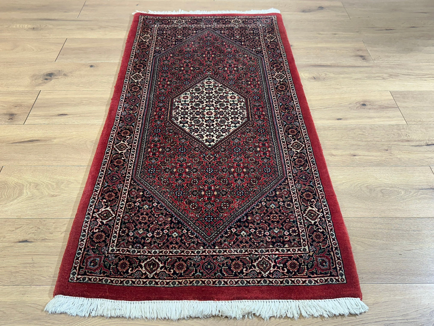 Orientteppich handgeknüpft Bidjar Korkwolle 142x70 cm
