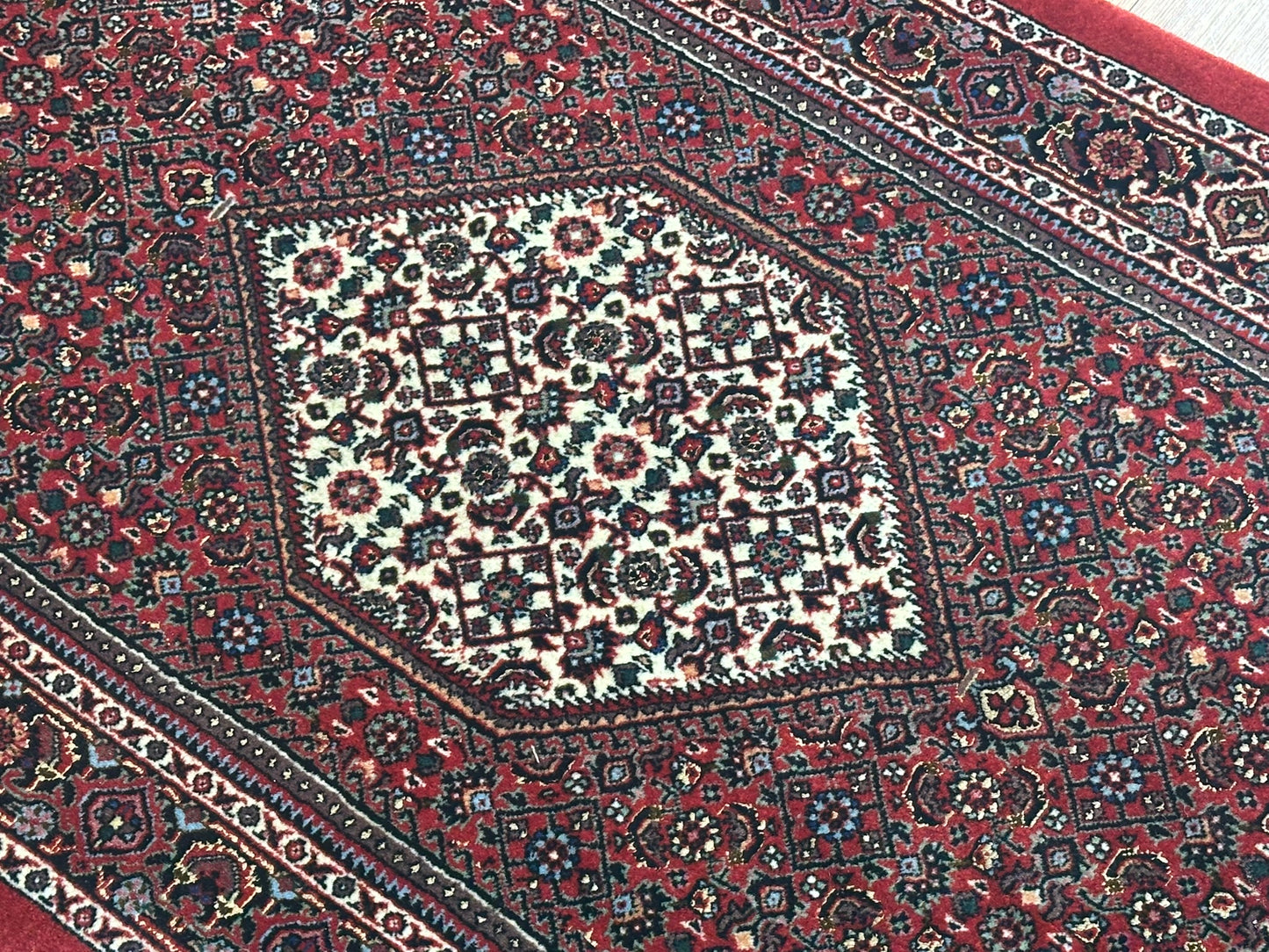 Orientteppich handgeknüpft Bidjar Korkwolle 142x70 cm
